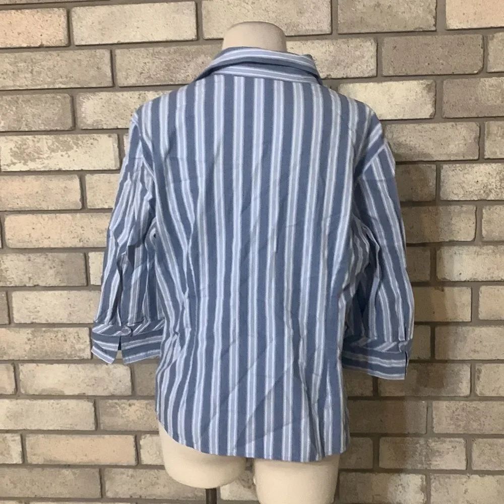 3for$20 button front large petite - Picture 3 of 4